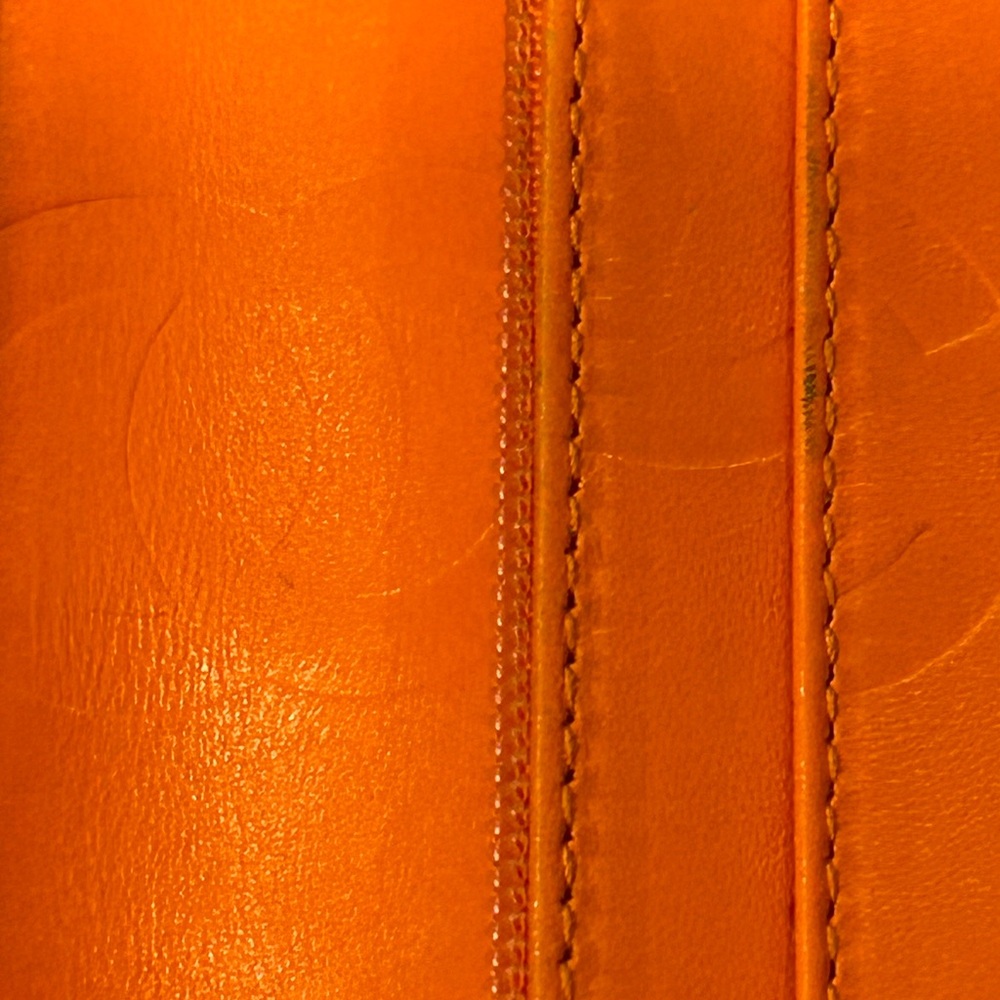 Chanel Wallet - Picture 8 of 12